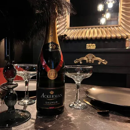 Secrete Les Petits Plaisirs *