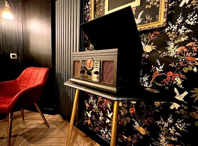 Bed & Breakfast Secrete Les Petits Plaisirs Angers