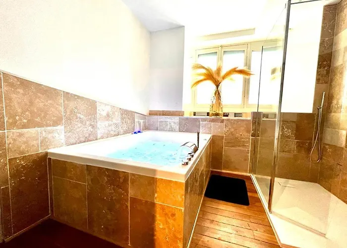 Secrete Les Petits Plaisirs Bed and breakfast Angers